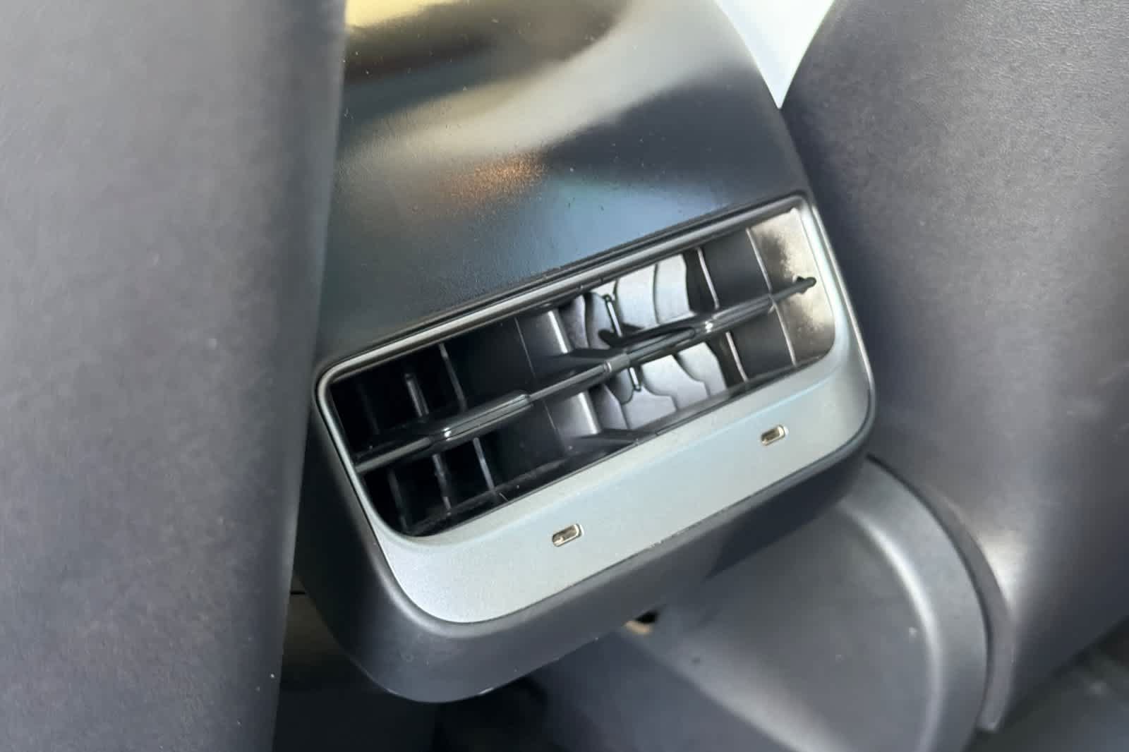 Used 2021 Tesla Model Y 2WD image 14