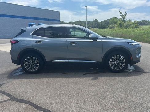 Used 2024 Buick Envision Preferred AWD/4WD image 6