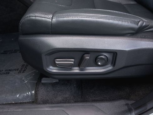 Used 2024 Toyota Tundra Limited image 13