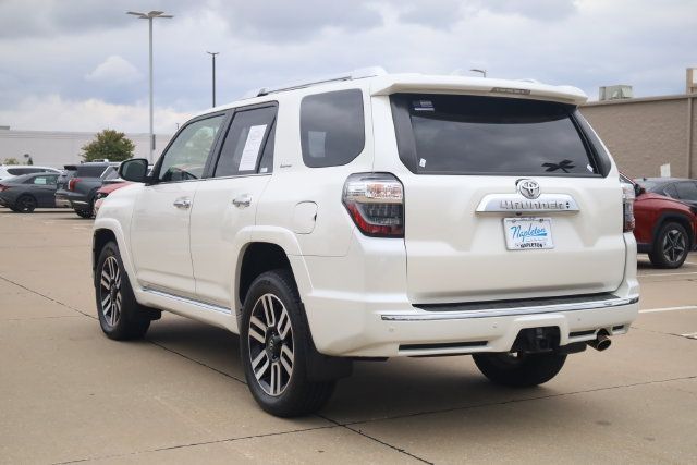 Used 2018 Toyota 4Runner Limited w/ Convenience Package AWD/4WD image 6