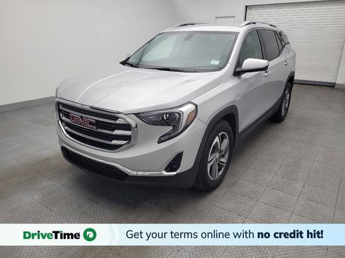 Used 2018 GMC Terrain SLT image 1