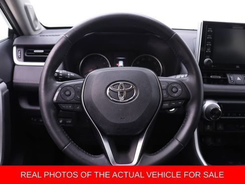 Used 2020 Toyota RAV4 XLE Premium image 13