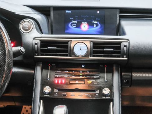 Used 2018 Lexus IS 300 F Sport AWD/4WD image 16