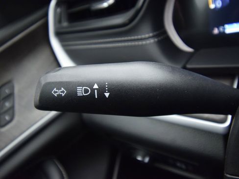 New 2026 Jeep Grand Cherokee L Limited image 31