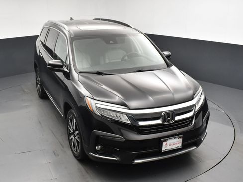 Used 2019 Honda Pilot Touring image 8