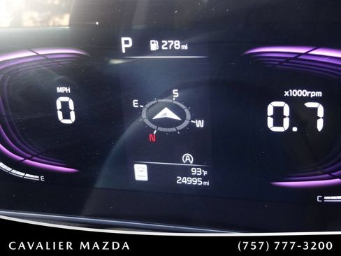 Used 2025 Kia Sportage EX AWD/4WD image 22
