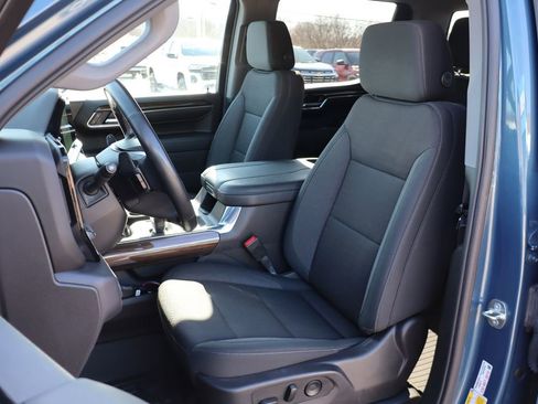 Used 2024 Chevrolet Silverado 1500 LT Trail Boss w/ Protection Package image 12