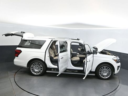 Used 2022 Ford Expedition Max Platinum image 52