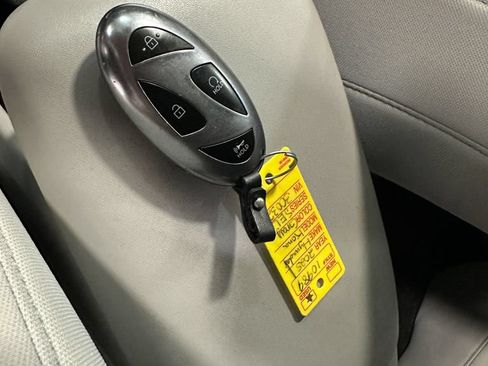 Used 2025 Hyundai Kona SEL AWD/4WD image 19