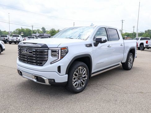 New 2026 GMC Sierra 1500 Denali Ultimate w/ LPO, Black Badging Package AWD/4WD image 30