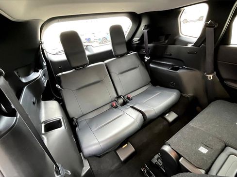 Used 2024 Mitsubishi Outlander SE Black Edition image 27