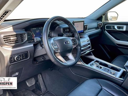 Certified 2023 Ford Explorer XLT w/ Equipment Group 202A image 13