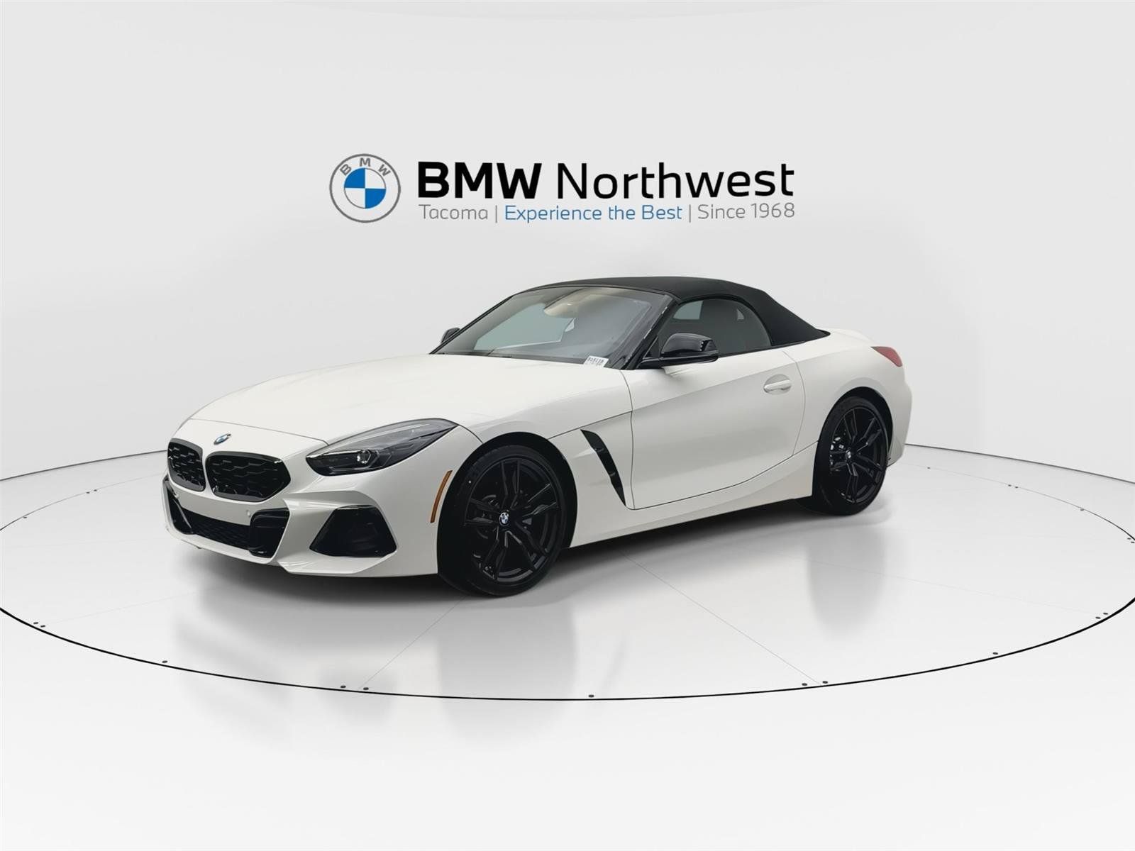 New 2026 BMW Z4 sDrive30i w/ Shadowloine Package RWD image 9