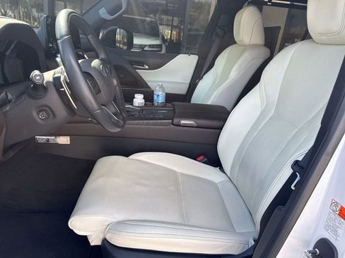 Used 2022 Lexus LX 600 4WD w/ Appearance Package image 23