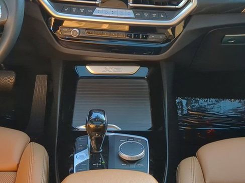 Used 2022 BMW X3 xDrive30i w/ Premium Package 2 image 19