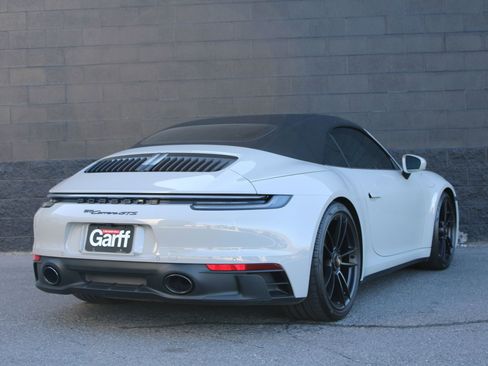 Certified 2022 Porsche 911 Carrera GTS image 10