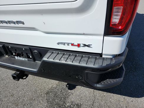 New 2026 GMC Sierra 1500 AT4X image 4