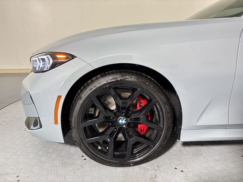 Used 2026 BMW 330i Sedan w/ M Sport Package RWD image 11