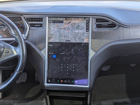 Used 2013 Tesla Model S RWD image 17