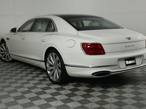 New 2026 Bentley Flying Spur Plug-In Hybrid AWD/4WD image 3