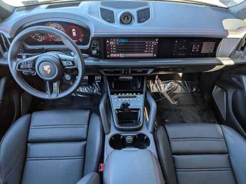 New 2026 Porsche Cayenne GTS image 22