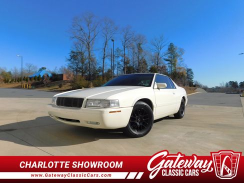 Used 2002 Cadillac Eldorado Collector's Edition image 1
