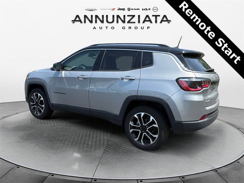 Certified 2022 Jeep Compass Limited image 3