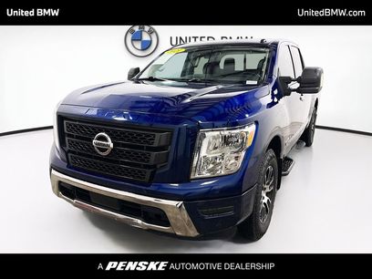 Used 2021 Nissan Titan SV w/ SV Convenience Package