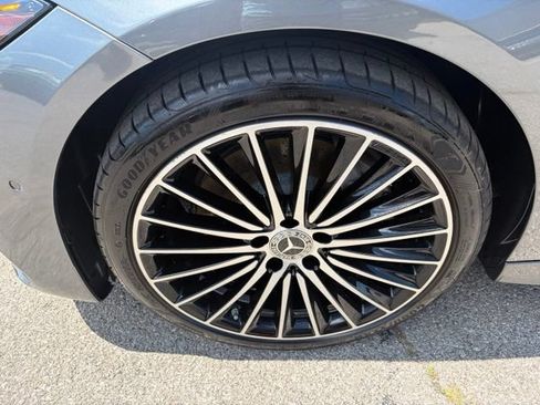 Used 2025 Mercedes-Benz C 300 Sedan image 8