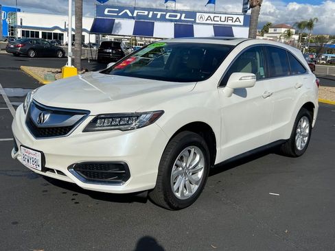 Used 2018 Acura RDX w/ Technology Package image 3