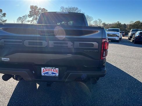 Used 2019 Ford F150 Raptor w/ Equipment Group 802A Luxury image 6