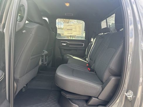 New 2026 RAM 2500 Big Horn AWD/4WD image 28