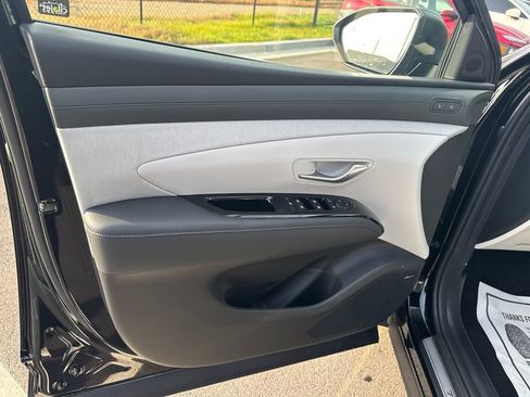 New 2026 Hyundai Tucson Limited FWD image 11