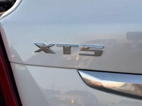 Certified 2025 Cadillac XT5 Premium Luxury image 6