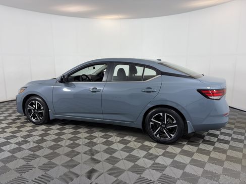 Certified 2025 Nissan Sentra SV FWD image 8