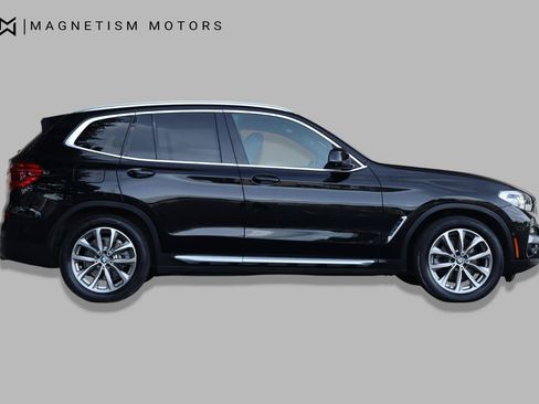 Used 2019 BMW X3 xDrive30i w/ Premium Package AWD/4WD image 3