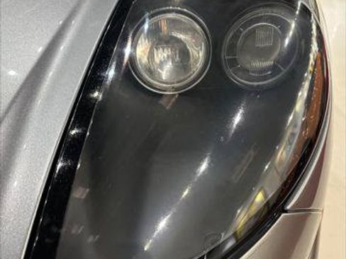 Used 2004 Aston Martin Vanquish RWD image 18