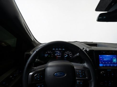 Used 2019 Ford F150 XLT w/ Equipment Group 302A Luxury AWD/4WD image 7
