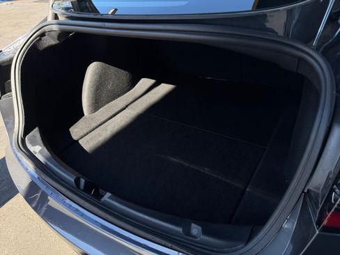 Used 2022 Tesla Model 3 Long Range AWD/4WD image 17