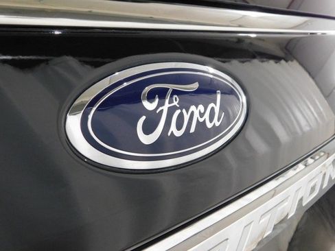 Used 2021 Ford Expedition Max Limited image 5