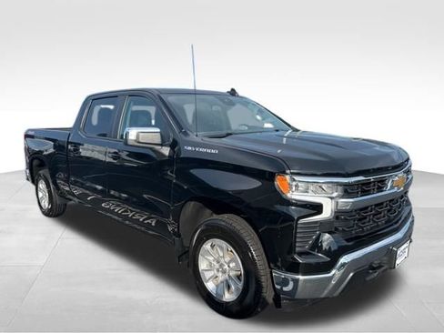 Used 2024 Chevrolet Silverado 1500 LT w/ Protection Package image 8
