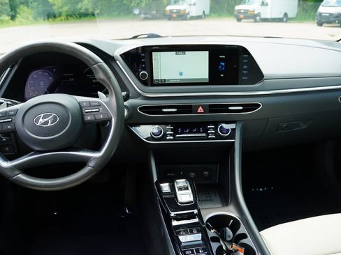 Used 2023 Hyundai Sonata Limited FWD image 19