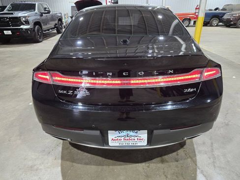 Used 2017 Lincoln MKZ Premiere FWD image 12