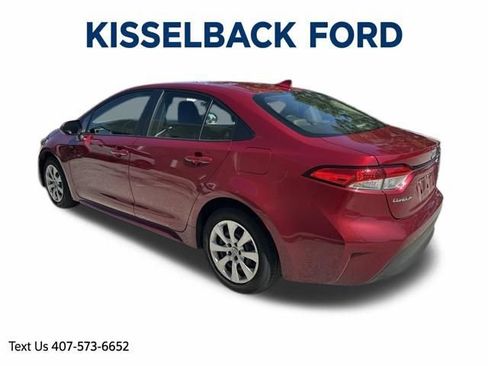 Used 2025 Toyota Corolla LE FWD image 6