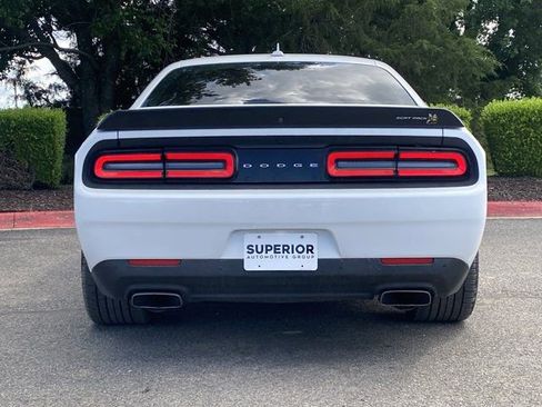 Used 2021 Dodge Challenger R/T Scat Pack RWD image 5