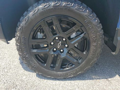 Certified 2024 Chevrolet Silverado 1500 Custom Trail Boss image 10