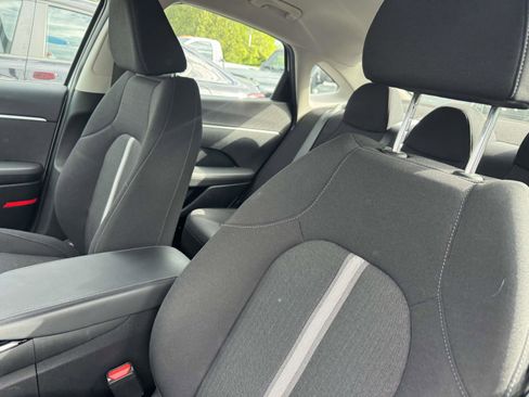 Used 2023 Hyundai Sonata SE FWD image 20
