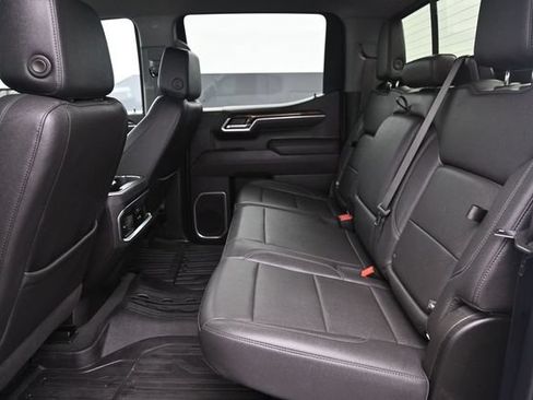 Certified 2025 GMC Sierra 1500 Elevation w/ Elevation Premium Package AWD/4WD image 11