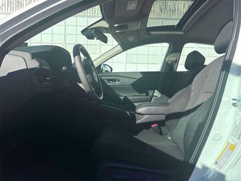 Used 2023 Honda Accord EX image 36