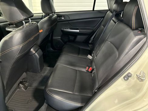 Used 2016 Subaru Crosstrek 2.0i Limited AWD/4WD image 9